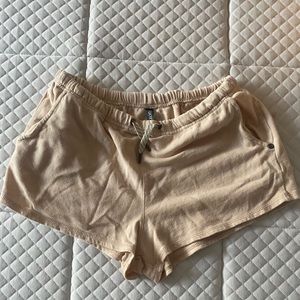 Vuori cream knit shorts